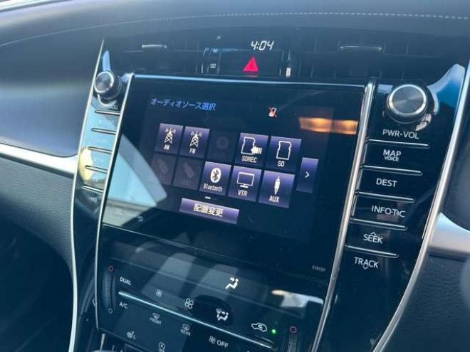 ハリアー2.0 プレミアム アドバンストパッケージ スタイルアッシュ 4WD　前席パワーシート ハーフレザーシート JBLスピーカー パワーバックドア ステアリングスイッチ クルコン オートハイビーム 横滑り防止 車線逸脱防止 シートメモリー 純正9インチナビ　Bluetooth 純正エンスタ ISOFIX 2000