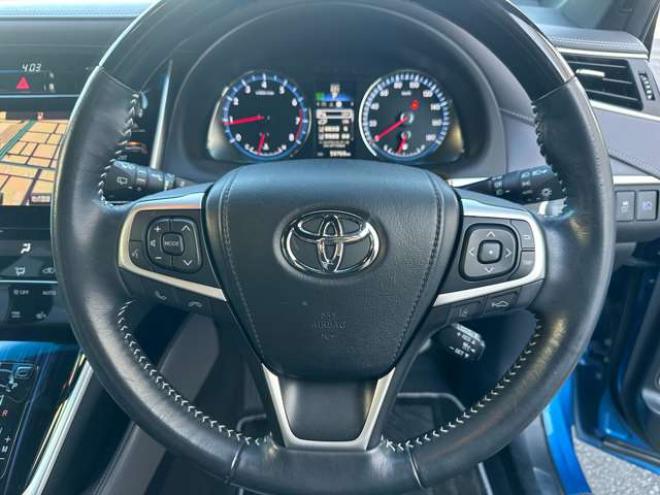 ハリアー2.0 プレミアム アドバンストパッケージ スタイルアッシュ 4WD　前席パワーシート ハーフレザーシート JBLスピーカー パワーバックドア ステアリングスイッチ クルコン オートハイビーム 横滑り防止 車線逸脱防止 シートメモリー 純正9インチナビ　Bluetooth 純正エンスタ ISOFIX 2000