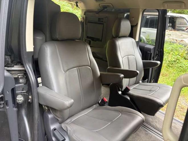 デリカD：5 2.2 D パワーパッケージ ディーゼルターボ 4WD　ワンオーナー車　ディーゼル両側パワスラ　ETC　シートヒーター社外16インチ　社外ナビ地デジ　エンジンスターター 2300