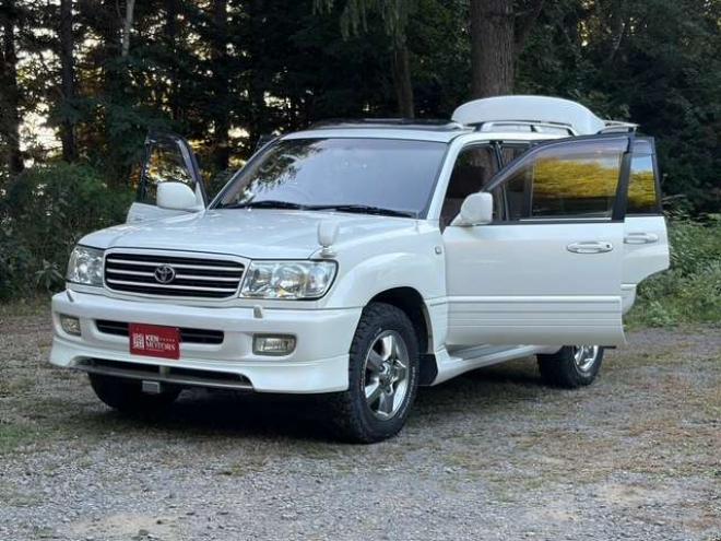ランドクルーザー100 4.2 VXリミテッド Gセレクション ディーゼルターボ 4WD　エンジンスターター　前後ヒッチメンバー　サンルーフ 4200