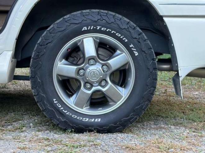ランドクルーザー100 4.2 VXリミテッド Gセレクション ディーゼルターボ 4WD　エンジンスターター　前後ヒッチメンバー　サンルーフ 4200