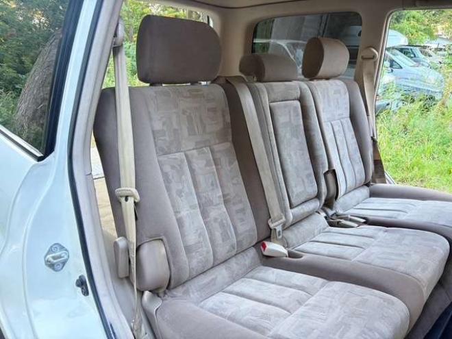 ランドクルーザー100 4.2 VXリミテッド Gセレクション ディーゼルターボ 4WD　エンジンスターター　前後ヒッチメンバー　サンルーフ 4200