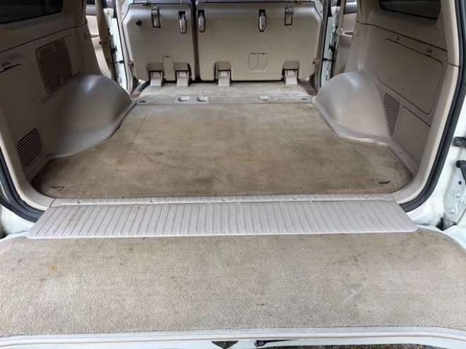 ランドクルーザー100 4.2 VXリミテッド Gセレクション ディーゼルターボ 4WD　エンジンスターター　前後ヒッチメンバー　サンルーフ 4200