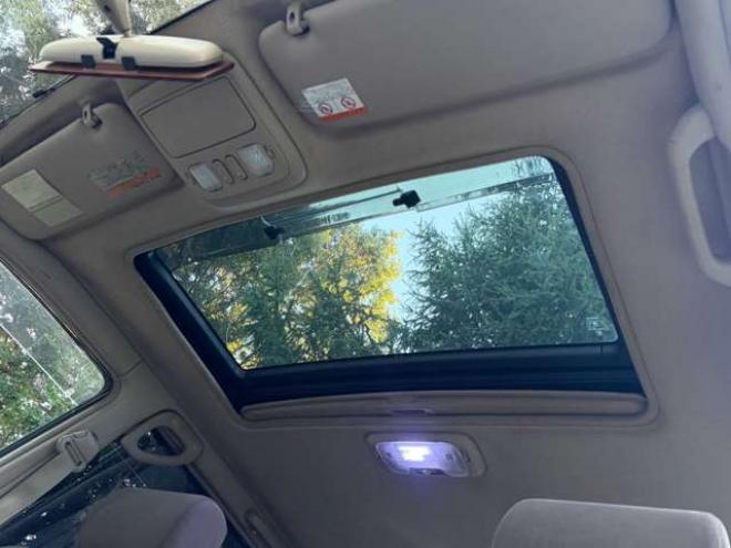 ランドクルーザー100 4.2 VXリミテッド Gセレクション ディーゼルターボ 4WD　エンジンスターター　前後ヒッチメンバー　サンルーフ 4200