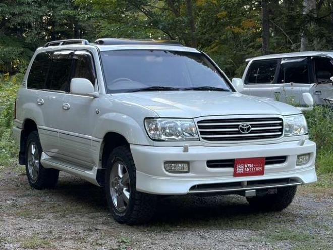 ランドクルーザー100 4.2 VXリミテッド Gセレクション ディーゼルターボ 4WD　エンジンスターター　前後ヒッチメンバー　サンルーフ 4200