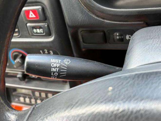 アクティトラック SDX 4WD　4WD　5マニュアル　6.1万km 660