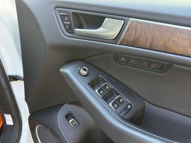 アウディQ5 2.0 TFSI クワトロ 4WD　パワーゲート・シートヒーター・ドラレコ 正規輸入車 2000