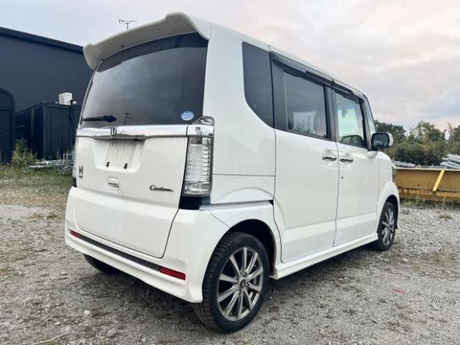 N-BOXカスタムGターボSS 4WD 660 5Dr