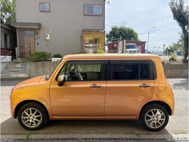 ラパン（店長おすすめコミコミ車）ショコラX 4WD 660 5Dr
