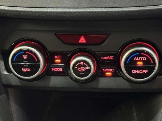 インプレッサスポーツ 2.0 i-S アイサイト 4WD　ナビ　TV　Bluetooth 2000