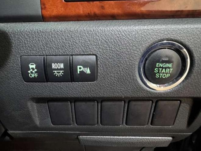 アルファード2.4 240S プライムセレクションII 4WD　ナビ　TV　Bカメラ　Bluetooth　フリップダウン　両側Pスライド　パワーバックドア 2400