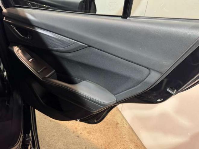 インプレッサスポーツ 2.0 i-L アイサイト 4WD　ナビ　TV　Bluetooth　アイサイト　Bカメラ 2000