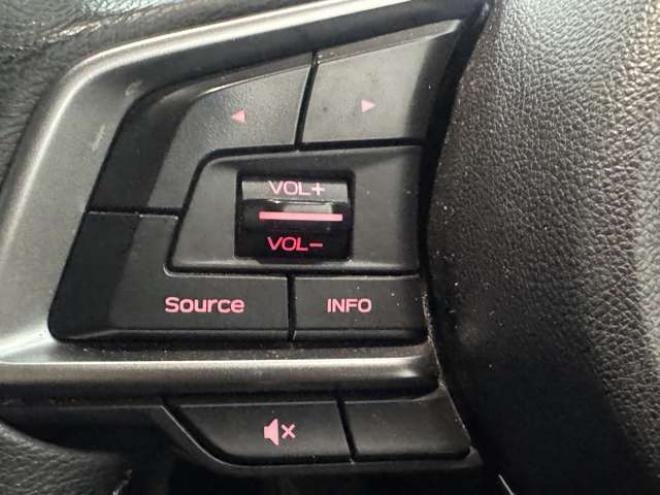 インプレッサスポーツ 2.0 i-L アイサイト 4WD　ナビ　TV　Bluetooth　アイサイト　Bカメラ 2000
