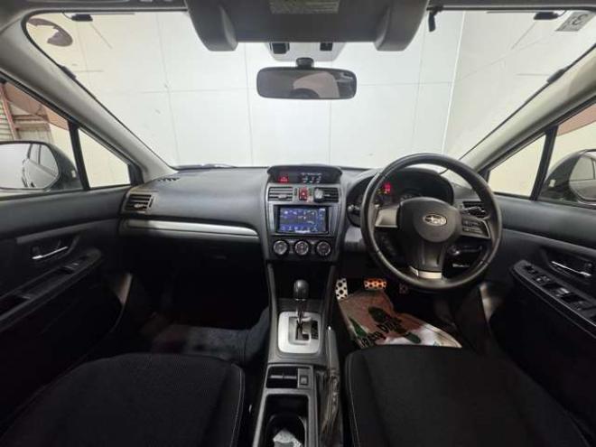 インプレッサXV2.0i-L アイサイト 4WD　ナビ　TV　Bluetooth　夏冬タイヤ 2000