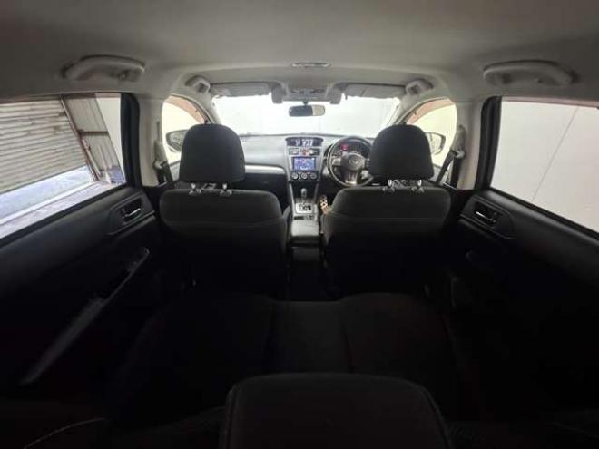インプレッサXV2.0i-L アイサイト 4WD　ナビ　TV　Bluetooth　夏冬タイヤ 2000