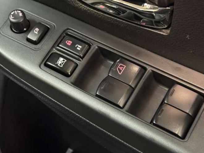 インプレッサXV2.0i-L アイサイト 4WD　ナビ　TV　Bluetooth　夏冬タイヤ 2000