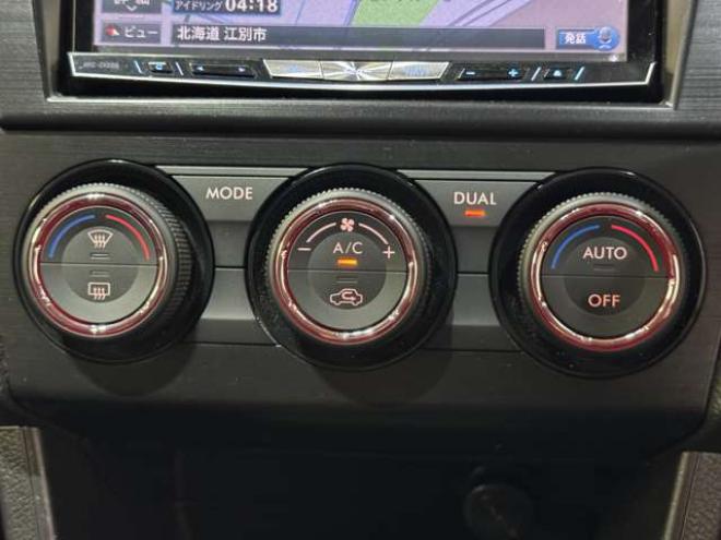 インプレッサXV2.0i-L アイサイト 4WD　ナビ　TV　Bluetooth　夏冬タイヤ 2000