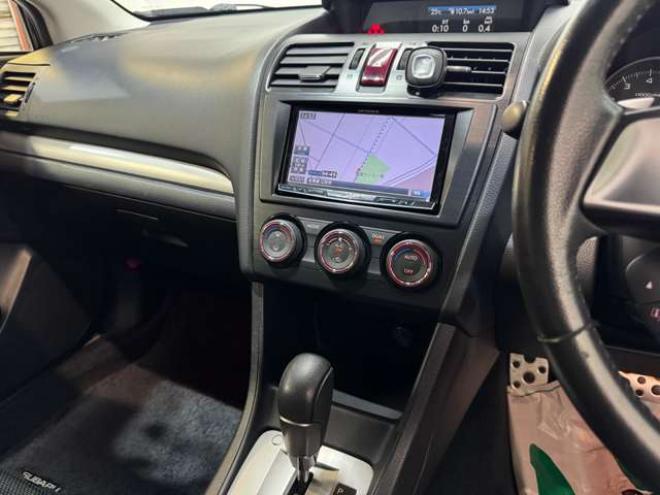 インプレッサXV2.0i-L アイサイト 4WD　ナビ　TV　Bluetooth　夏冬タイヤ 2000