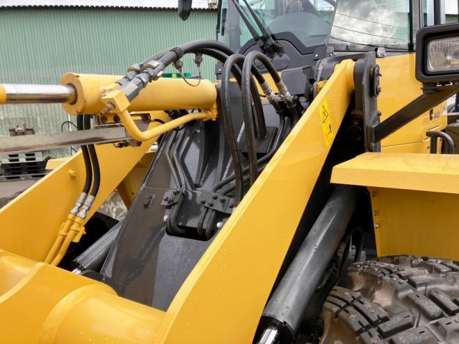ホイールローダコマツ　中古　WA100-6　建機