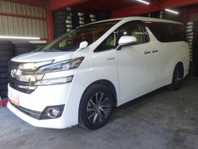 ヴェルファイア　ハイブリッド 2.5 V E-Four 4WD　本州仕入・ナビ・TV・B/T・フロントカメラ・バックカメラ・両側電動・ハーフレザーシート・LEDヘッドライト・メモリー付き電動シート・スマートキー・プッシュスタート・クルコン・クリアランスソナー・ETC 2500