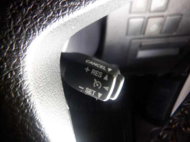 ヴェルファイアハイブリッド 2.5 V E-Four 4WD　本州仕入・ナビ・TV・B/T・フロントカメラ・バックカメラ・両側電動・ハーフレザーシート・LEDヘッドライト・メモリー付き電動シート・スマートキー・プッシュスタート・クルコン・クリアランスソナー・ETC 2500