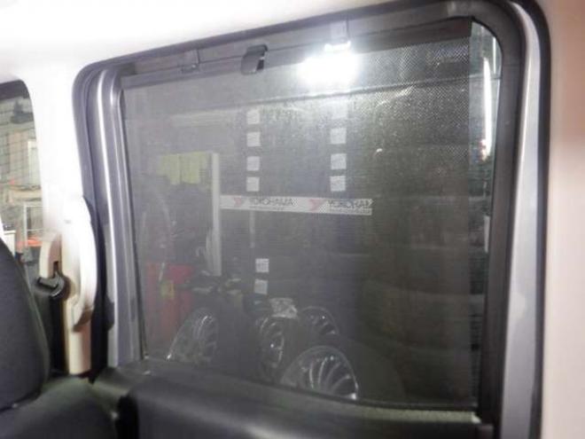 デイズルークスハイウェイスターX 4WD　本州仕入・後期型・ナビ・TV・B/T・アラウンドビューモニター・パワスラ・LEDヘッドライト・アイドリングストップ・衝突軽減・オートマチックハイビーム・ETC・シートヒーター・リア席サンシェード・インテリキー 660