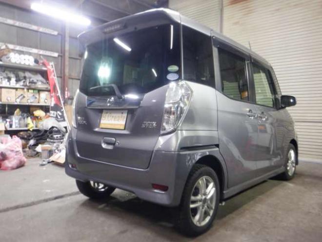 デイズルークスハイウェイスターX 4WD　本州仕入・後期型・ナビ・TV・B/T・アラウンドビューモニター・パワスラ・LEDヘッドライト・アイドリングストップ・衝突軽減・オートマチックハイビーム・ETC・シートヒーター・リア席サンシェード・インテリキー 660