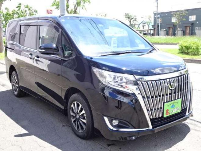 エスクァイア2.0 Gi 4WD　本州車　保証1年/走行距離無制限　後期 4WD　セーフティセンス　両側パワースライドドア　バックカメラ　本革シート　前席シートヒーター　アイドリングストップ　ビルトインETC　LEDヘッドライト 2000