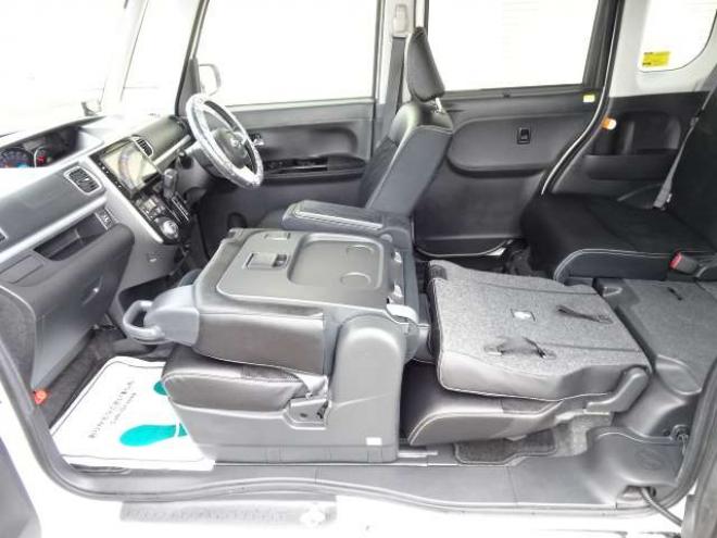 タントカスタム RS トップエディション SAII 4WD　保証1年/走行距離無制限　4WD　ワンオーナー　衝突軽減ブレーキシステム　両側パワースライドドア　純正ナビ　地デジ　Bカメラ　HDMI入力　純正エンジンスターター LEDヘッドライト　ハーフレザーシート 660