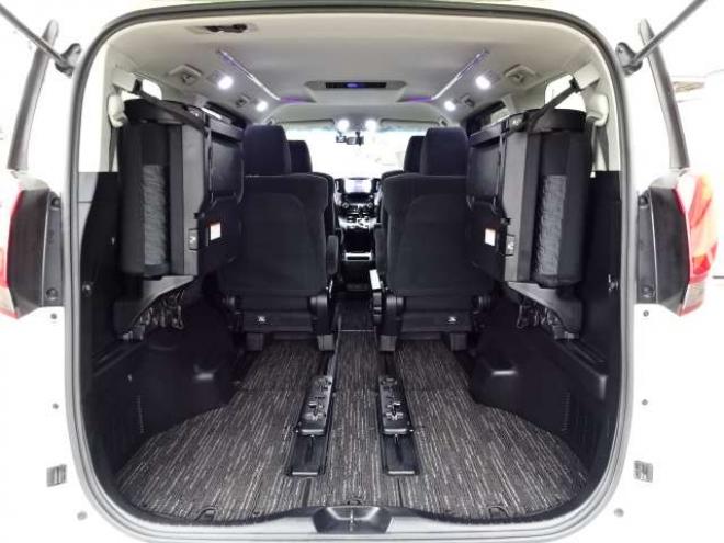 アルファード2.5 S 4WD　本州車　保証1年/走行距離無制限　4WD　両側パワースライドドア　社外9型ナビ　地デジ　バックカメラ　Bluetooth接続　LEDヘッドライト　ビルトインETC　純正18インチアルミ 2500