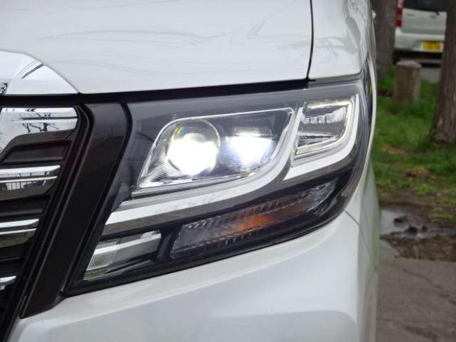 アルファード2.5 S 4WD　本州車　保証1年/走行距離無制限　4WD　両側パワースライドドア　社外9型ナビ　地デジ　バックカメラ　Bluetooth接続　LEDヘッドライト　ビルトインETC　純正18インチアルミ 2500