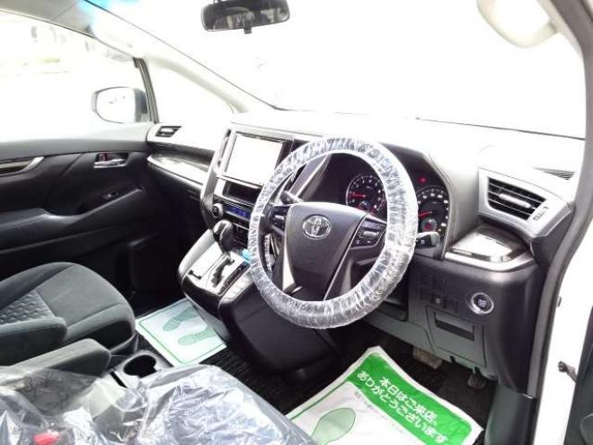 アルファード2.5 S 4WD　本州車　保証1年/走行距離無制限　4WD　両側パワースライドドア　社外9型ナビ　地デジ　バックカメラ　Bluetooth接続　LEDヘッドライト　ビルトインETC　純正18インチアルミ 2500