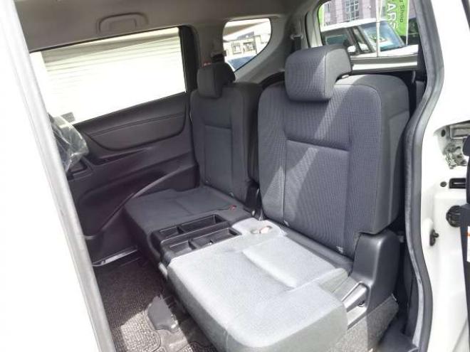 シエンタ1.5 G 4WD　本州車　保証1年/走行距離無制限　4WD　純正ナビ　地デジ　バックカメラ　ビルトインETC　11型フリップダウンモニタ　スマートキー　プッシュスタート シートヒーター　両側パワースライドドア 1500