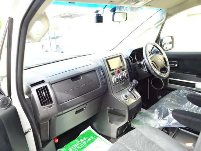 デリカD：5 2.4 G パワーパッケージ 4WD　本州車　保証1年/走行距離無制限　4WD　両側パワースライドドア　社外ナビ　地デジ　バックカメラ　ETC　Bluetooth接続　純正HID　純正18インチアルミホイール　前後ドラレコ　クルーズコントロール　パドルシフト 2400