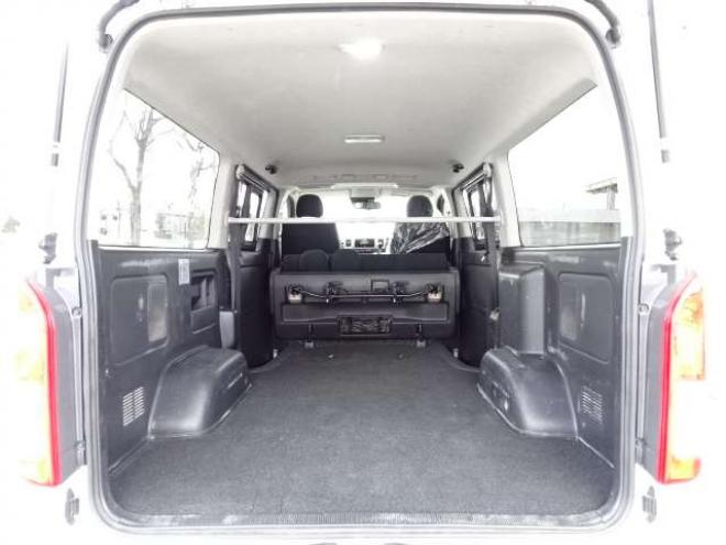 ハイエースバン2.8 スーパーGL ロング ディーゼルターボ 4WD　本州車　4WD　プッシュスタート　スマートキー　オートマチックハイビーム　ETC　MID　GRCIA　WHEEL　バックカメラ　リヤヒーター　リヤエアコン　AC100V 2800