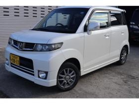 ゼスト　スパーク W 4WD　3.8万キロ・スマートキー 660