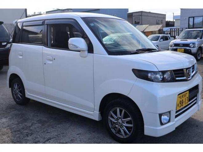 ゼストスパーク W 4WD　3.8万キロ・スマートキー 660