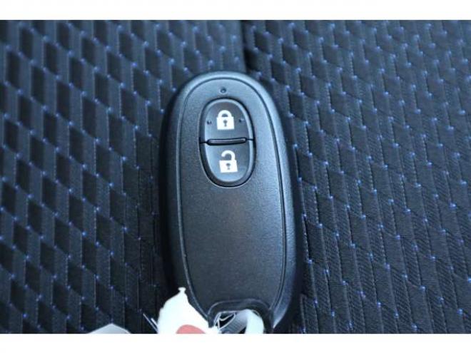 ワゴンRスティングレー T 4WD　スマートキー・走行すくない5.7万キロ・修復なし・ターボ 660