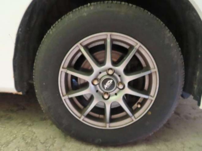 フリードスパイク1.5 G ジャストセレクション 4WD　防錆塗装4WDTVナビETC 1500