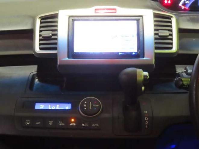 フリードスパイク1.5 G ジャストセレクション 4WD　防錆塗装4WDTVナビETC 1500