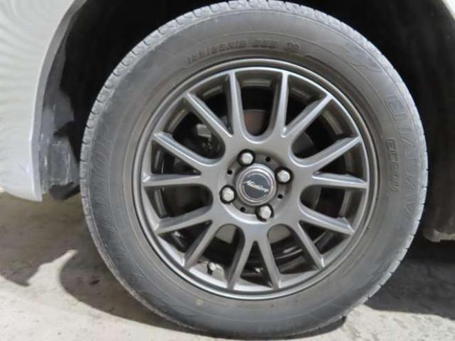 フリード1.5 フレックス 4WD　4WDTVナビBカメエンスタ積込タイヤ 1500