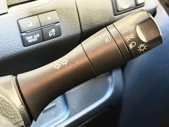 セレナ2.0 ハイウェイスター Vセレクション+Safety アドバンストセーフティ パッケージ 4WD　防錆塗装4WDTVナビBカメETC夏冬タイヤ 2000