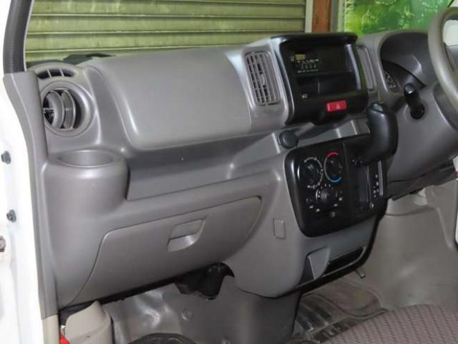 ミニキャブバン G ハイルーフ 5AMT車 4WD　防錆塗装4WDキーレス 660