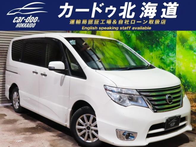 セレナ2.0 ハイウェイスター 4WD　防錆塗装4WDTVナビBカメ後席モニタドラレコ積込タイヤ 2000