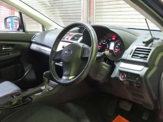 インプレッサG4 1.6 i-L 4WD　防錆塗装4WDTVナビエンスタ 1600