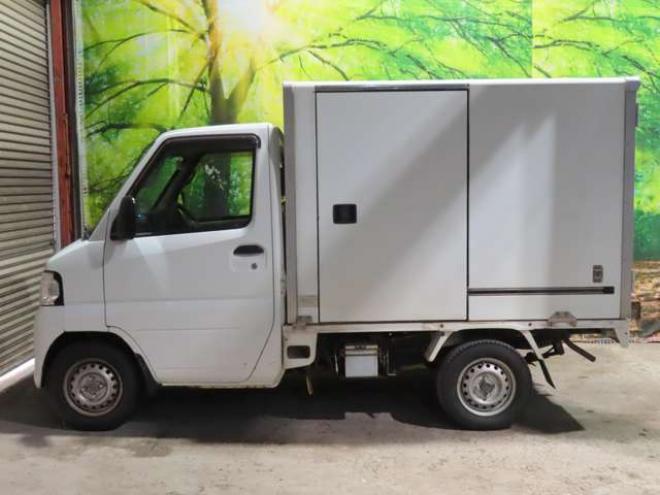 クリッパートラック レイゾウレイトウ　-5℃防錆塗装4WD 660
