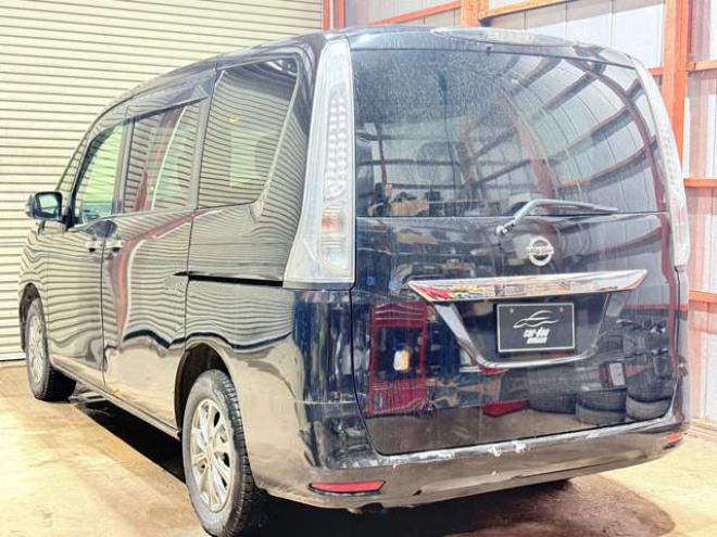 セレナ2.0 20X 4WD　防錆塗装4WDTVナビBカメETC後席モニタ 2000