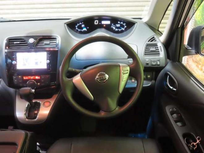 セレナ2.0 20X Vセレクション+Safety 4WD　4WDTVナビBカメ後席モニタETCエンスタ 2000