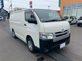 ハイエースバン　2.8 中温強化冷凍バン ロング ディーゼルターボ 4WD　 2800