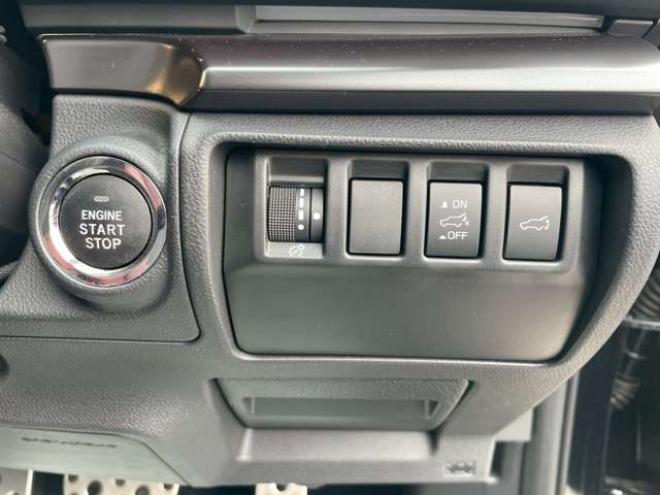レヴォーグ1.8 STI スポーツ EX 4WD　4WD　アイサイトX　夏冬タイヤ 1800